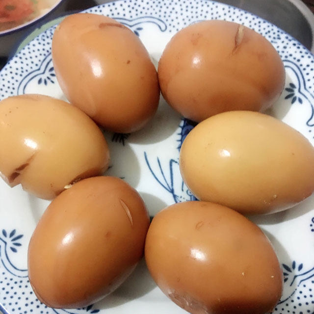 简单易做又好吃的卤蛋
