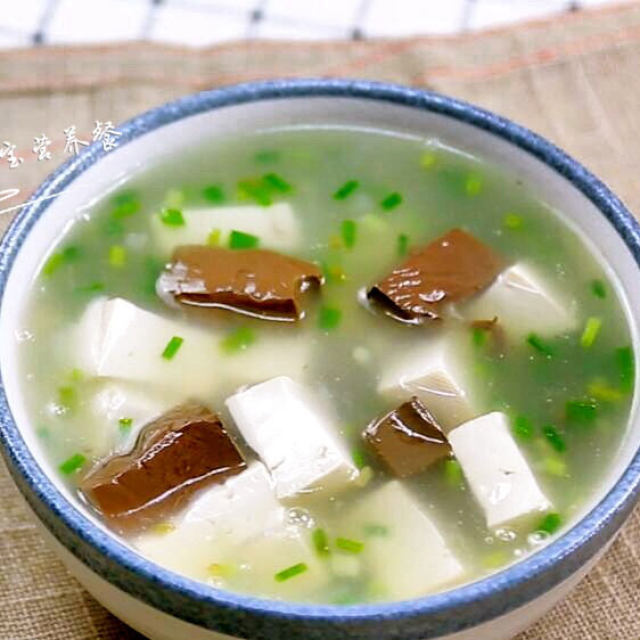 鸳鸯豆腐—平民食物补铁补钙