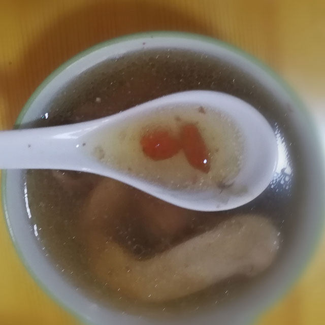 松茸排骨汤