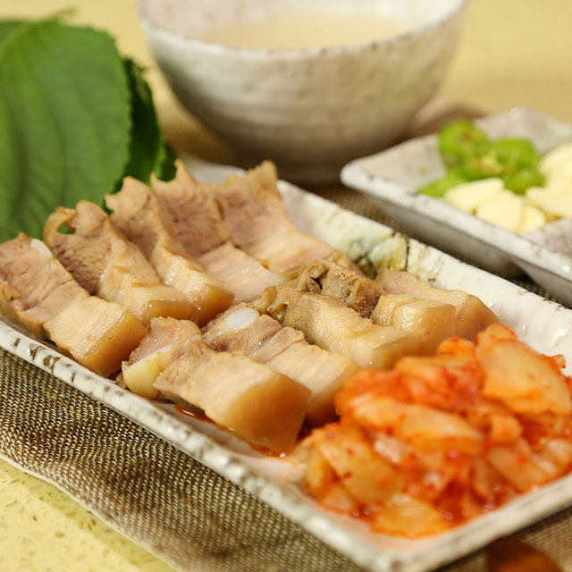 韩式辣白菜五花肉