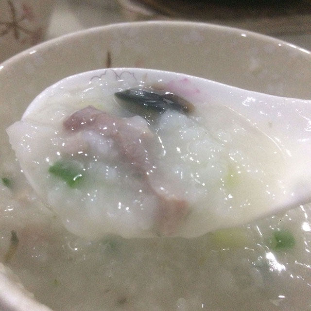 皮蛋瘦肉粥