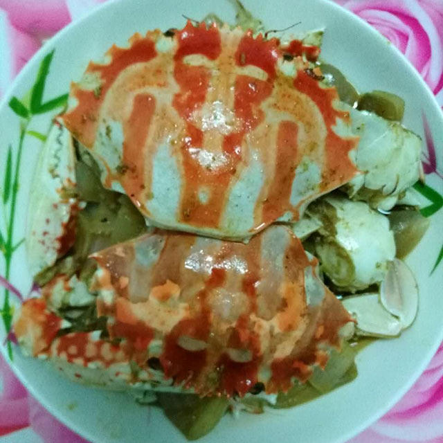 洋葱炒蟹