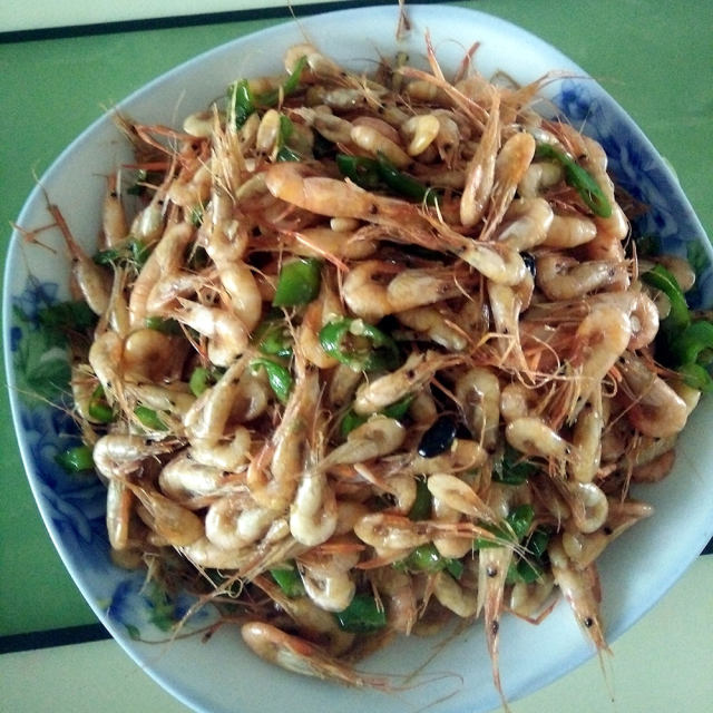 辣椒炒小虾