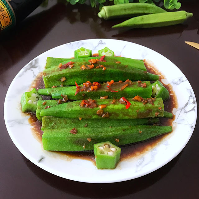 豉油蒜茸秋葵