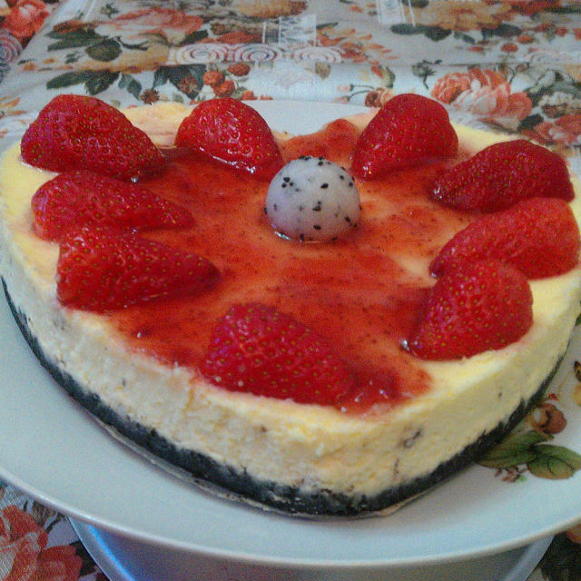 两周年的甜蜜--------草莓芝士蛋糕