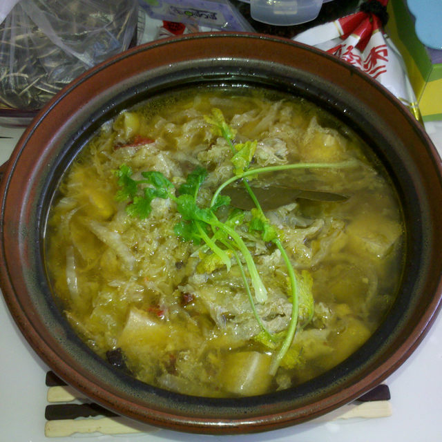 羊肉酸菜砂锅