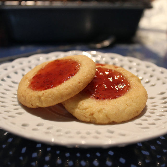 草莓酱饼干