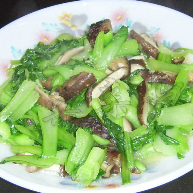 小白菜炒香菇