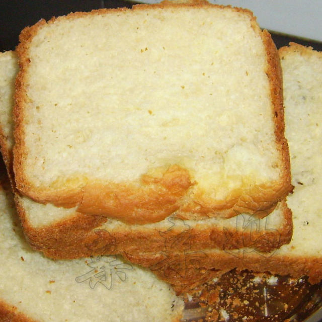 鲜奶土司——面包机面包之三