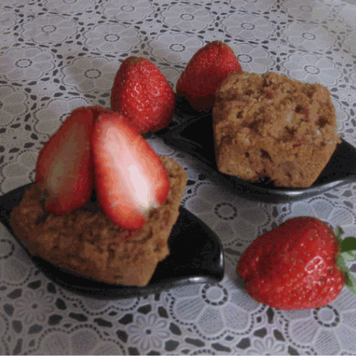 草莓麦芬蛋糕