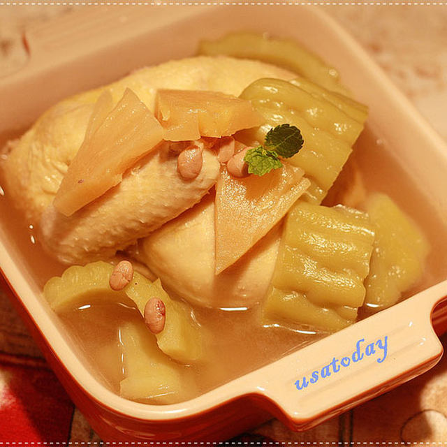 【东煮】成人的食物凤梨苦瓜鸡汤 Piapple bitter melon chicken soup