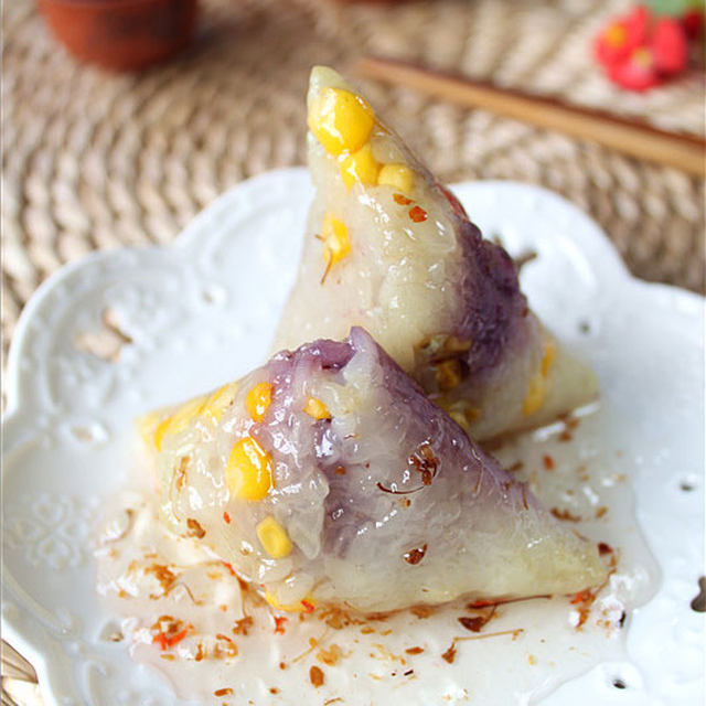 Purple potato and corn dumplings, give some color to Zongzi