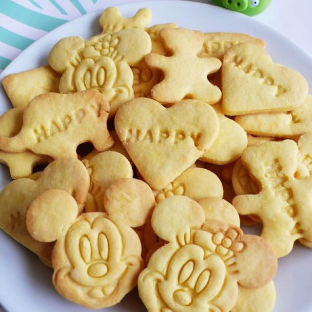 爱心卡通小饼干——祝小朋友们儿童节快乐！