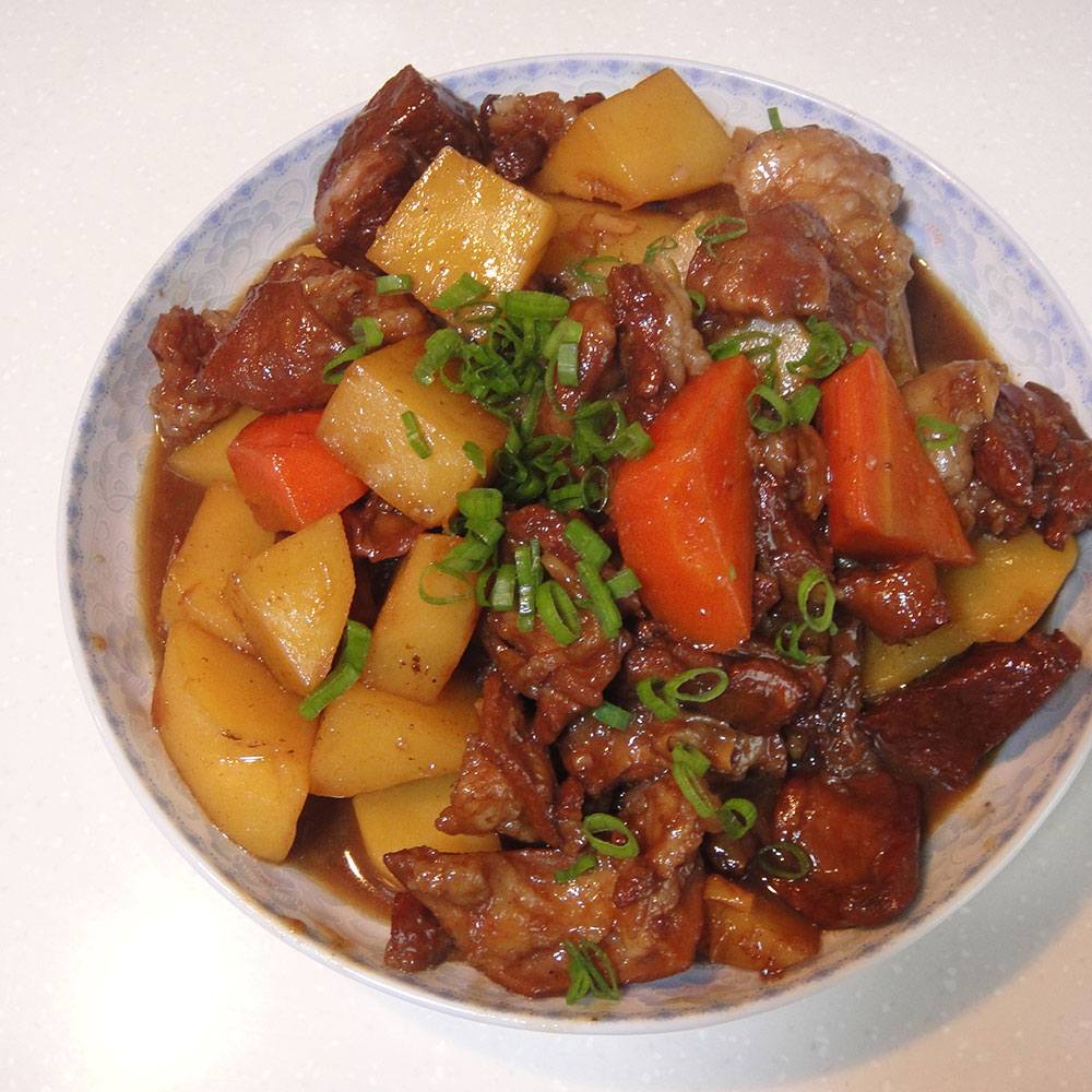红烧羊肉炖土豆的做法