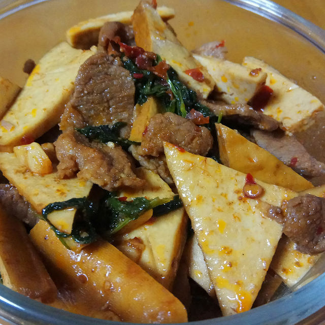 豆瓣香干炒肉片