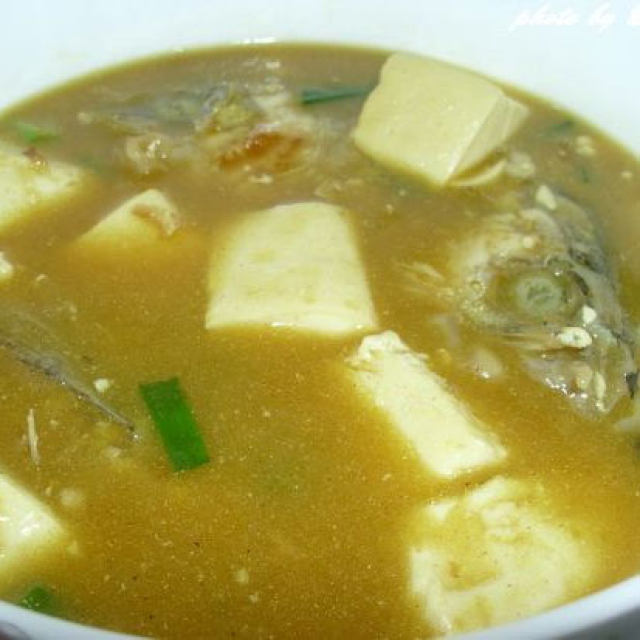 咖喱鱼头豆腐汤