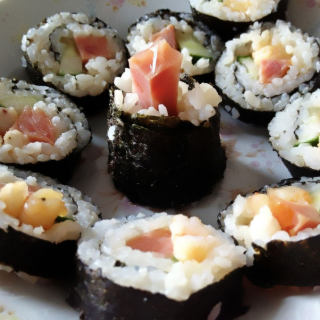炎炎夏日，吃寿司！я люблю суши！