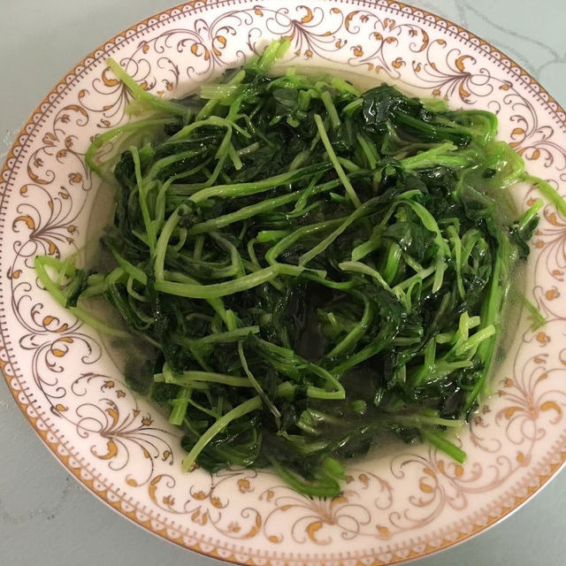 清炒鸡毛菜