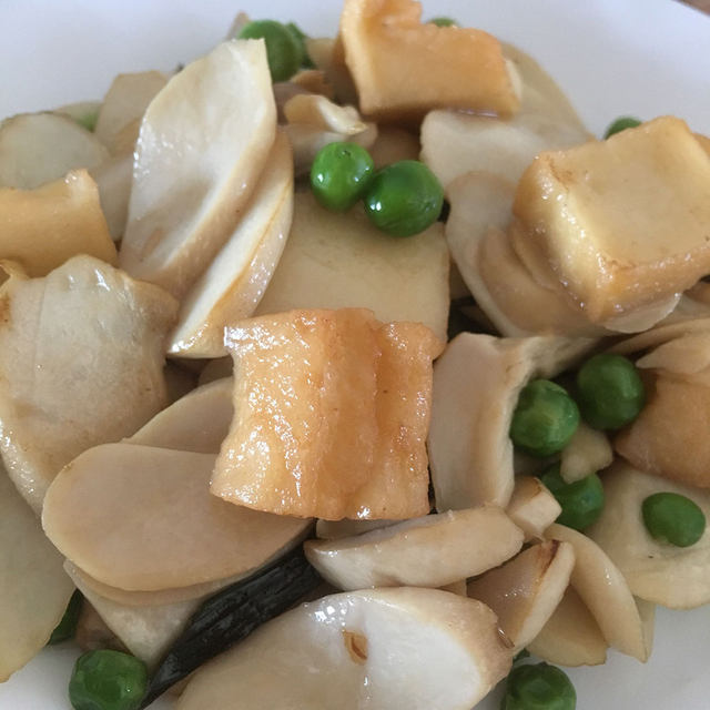 甜豆杏鲍炒鱼豆腐