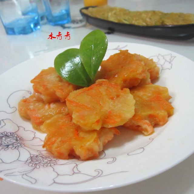 奶香红萝卜丝煎饼