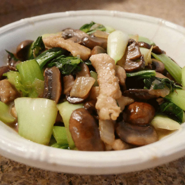 青菜蘑菇炒肉片