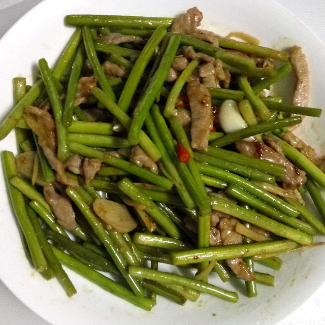 蒜苔炒肉