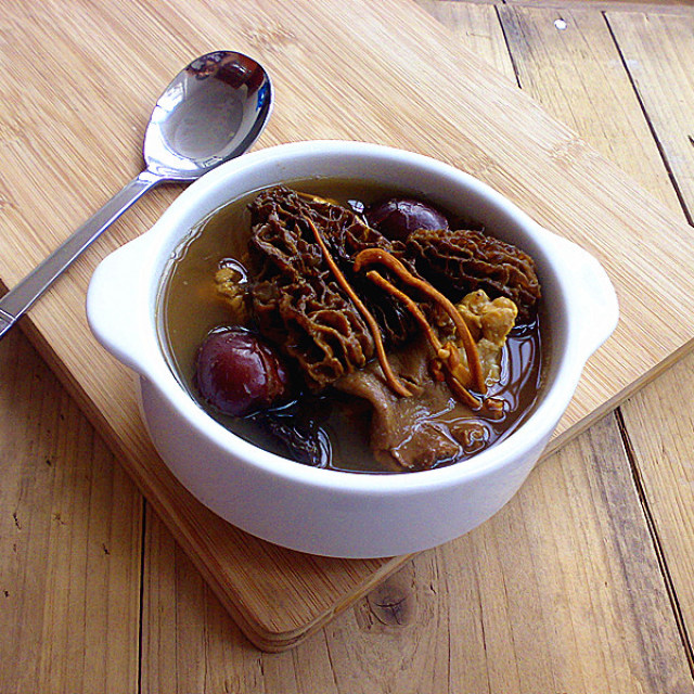 高考汤煲：羊肚菌虫草汤