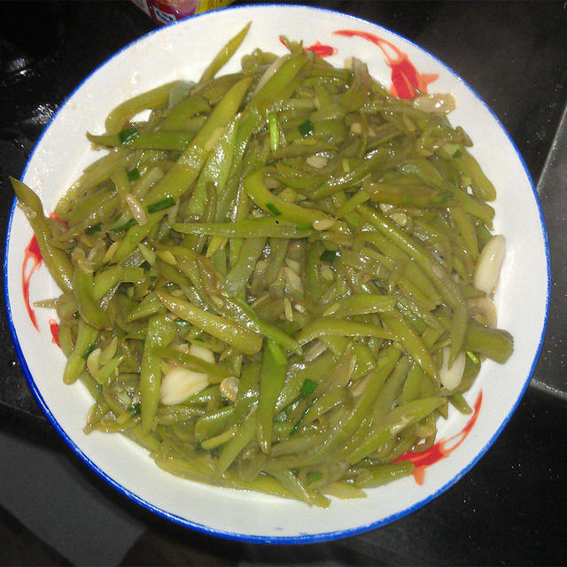 砂锅干焖刀豆（四季豆，扁豆）