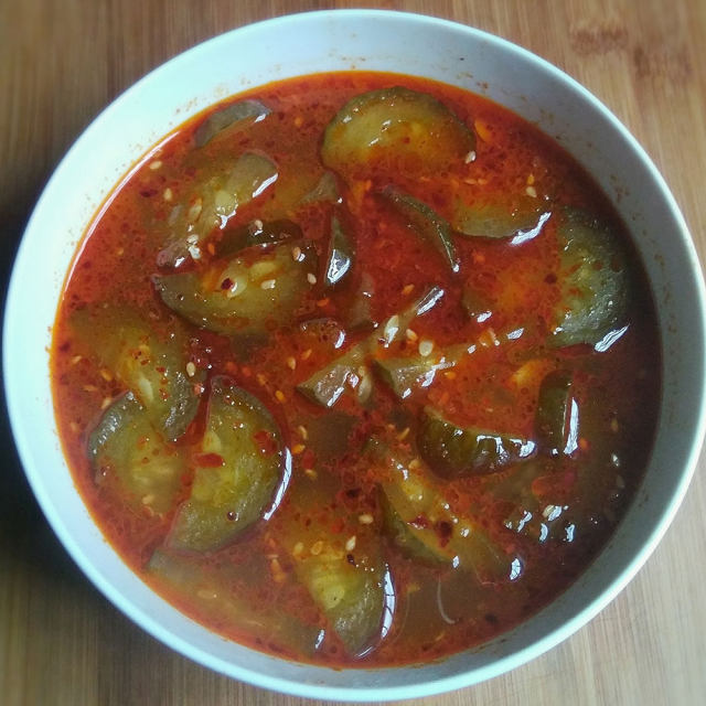 红油酸黄瓜汤