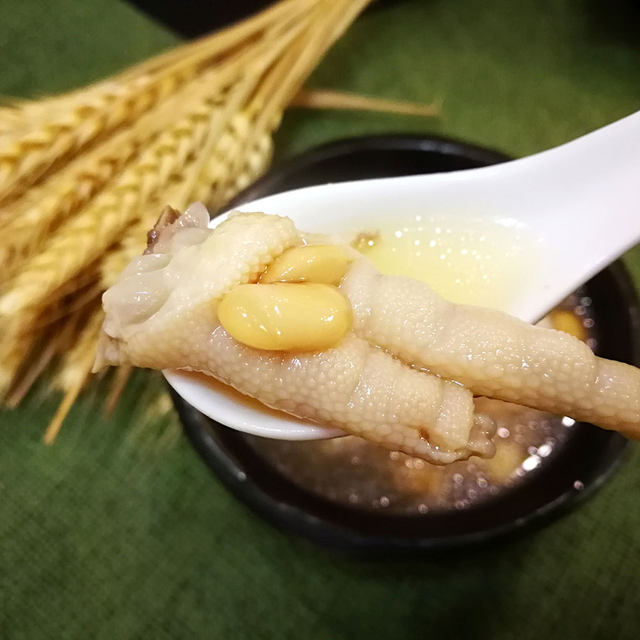 鸡爪黄豆汤