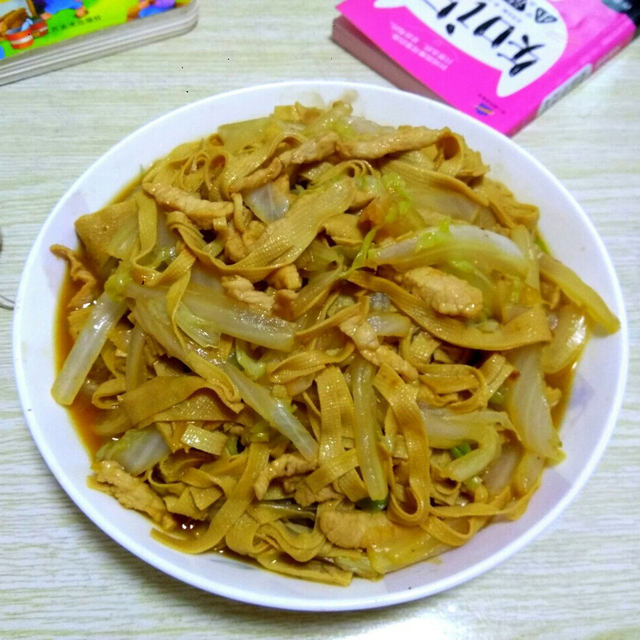 大白菜烧豆腐丝