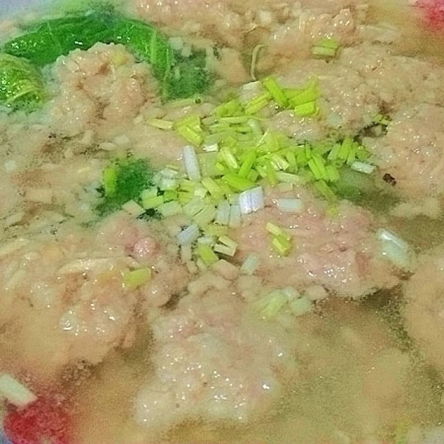 菇粒肉丸汤