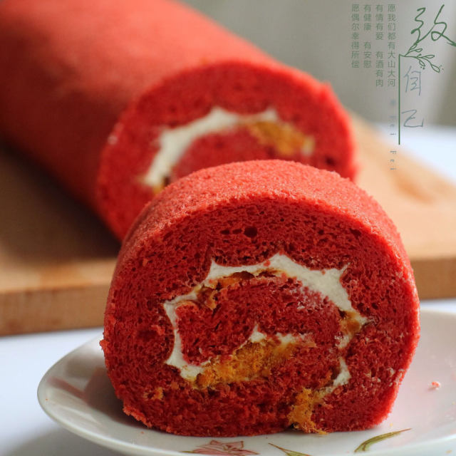 红丝绒肉松蛋糕卷