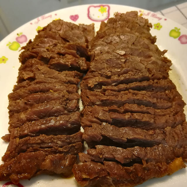 卤牛肉