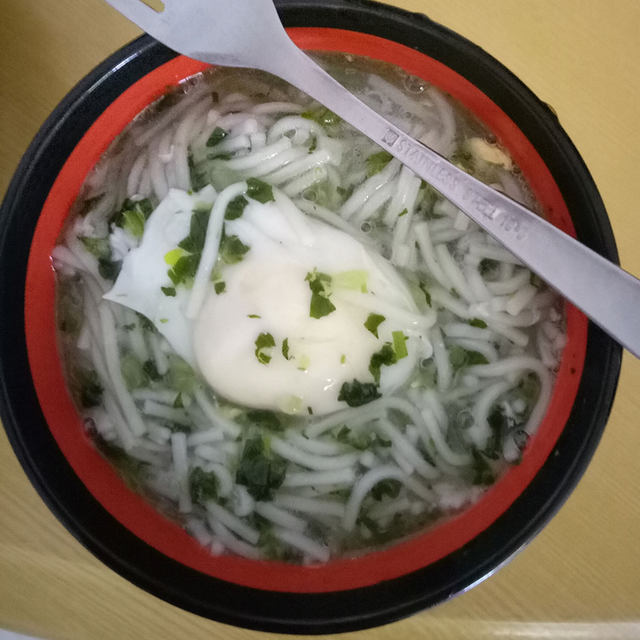 鸡蛋青菜面