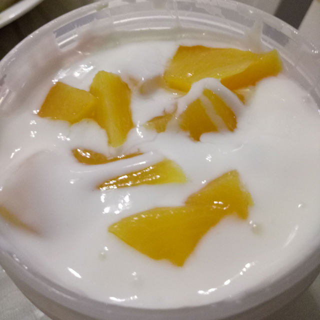 黄桃大果粒酸奶