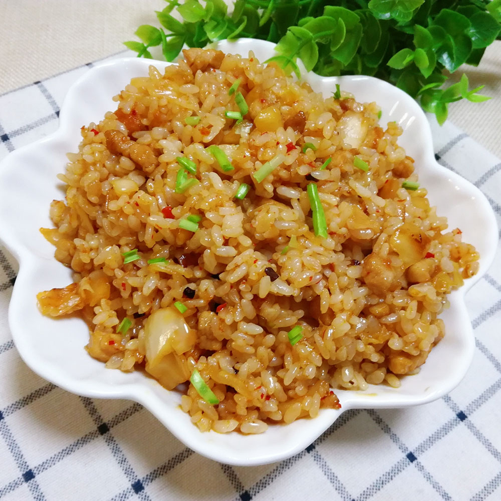 香辣菜肉沫炒饭图片