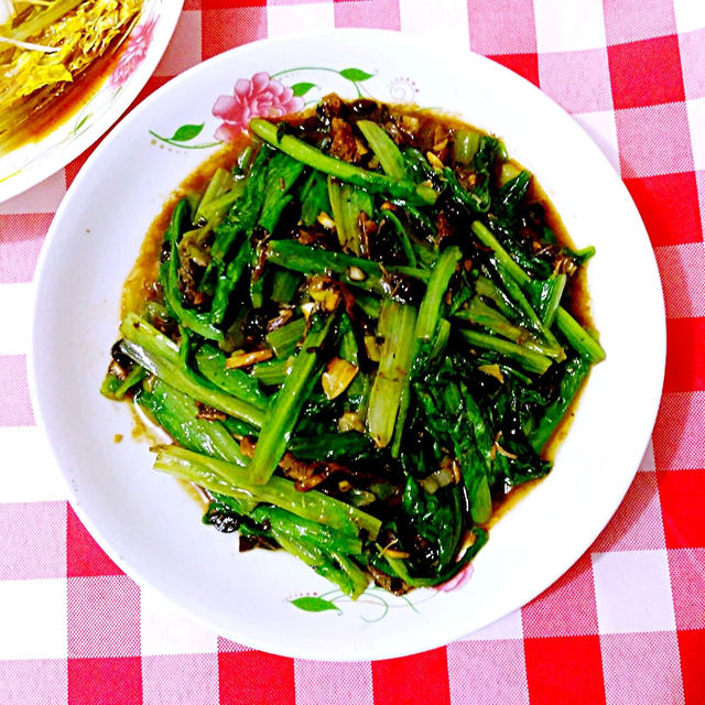 豆豉鲮鱼炒油麦菜