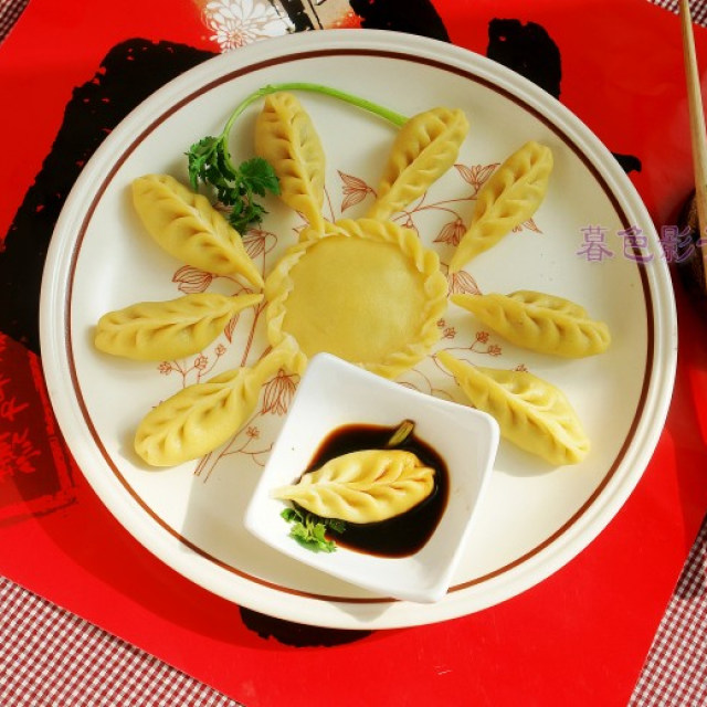 麦穗玉米面饺子