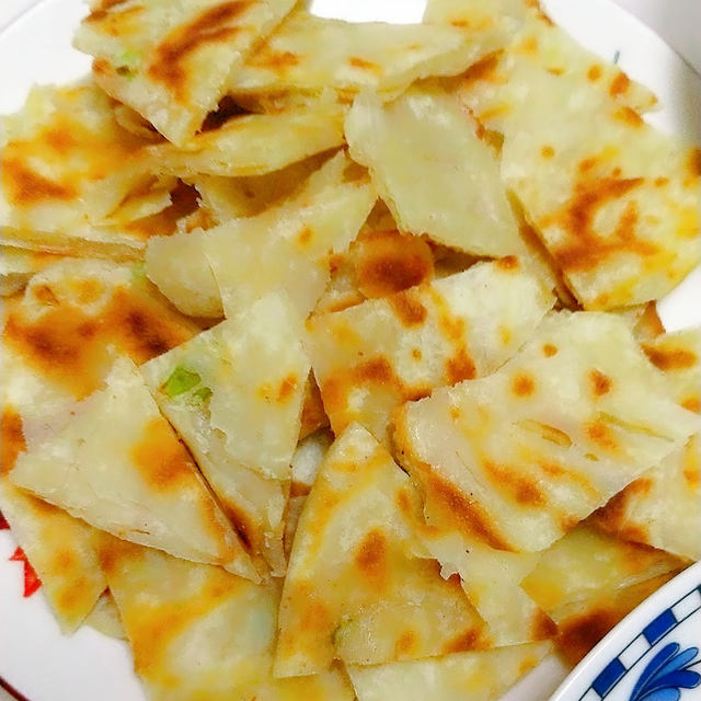 返校再来一顿——烫面发饼