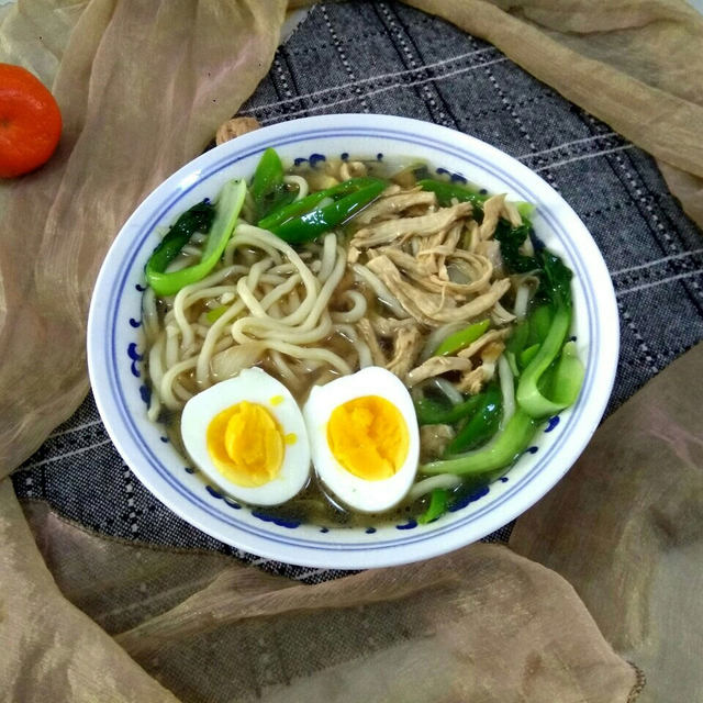 鸡丝汤面