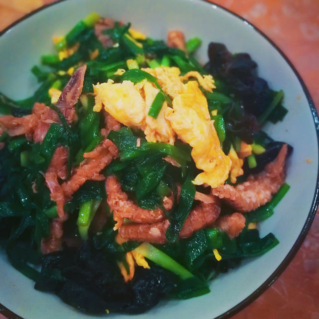 韭菜炒爬虾肉
