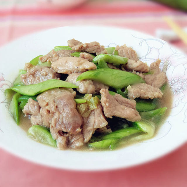 里脊肉炒丝瓜