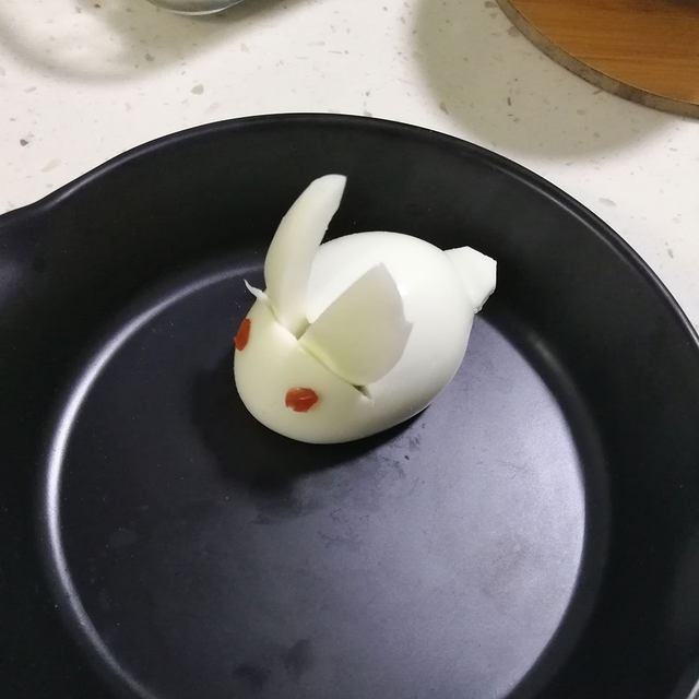 鸡蛋兔子🐰