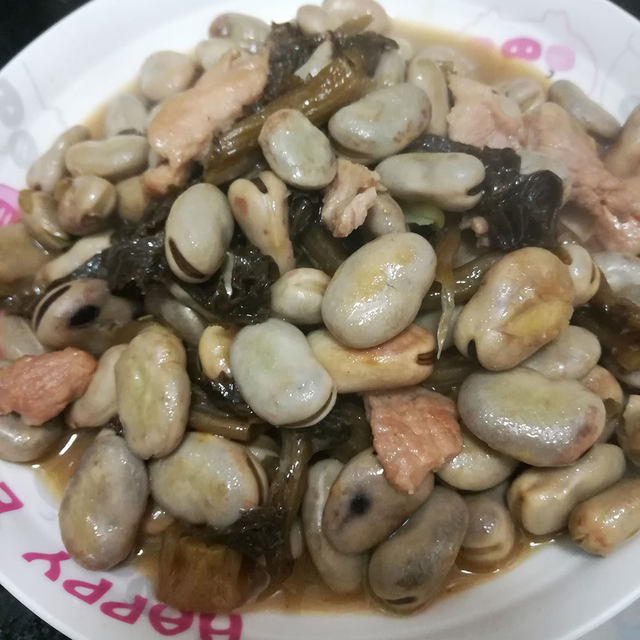 蚕豆焖咸菜