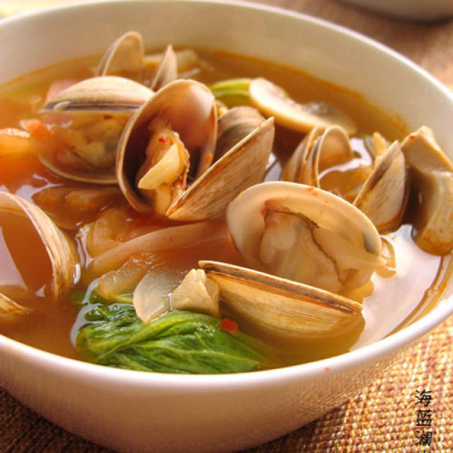 夏日开胃汤“韩式泡菜蛤蜊汤”