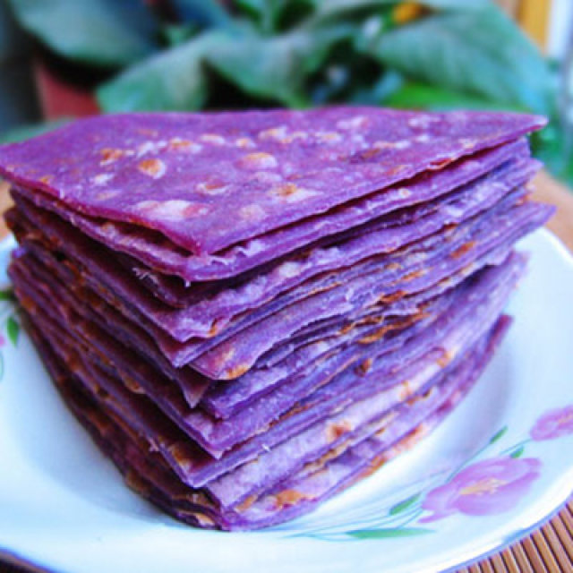 香甜诱人紫薯烫面饼