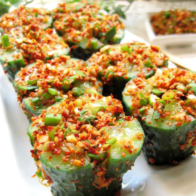 增强食欲—韩式黄瓜泡菜
