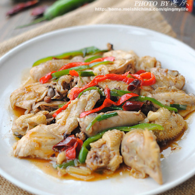 【湘菜】东安子鸡—— 鲜辣可口、香嫩诱人的八大湘菜之首