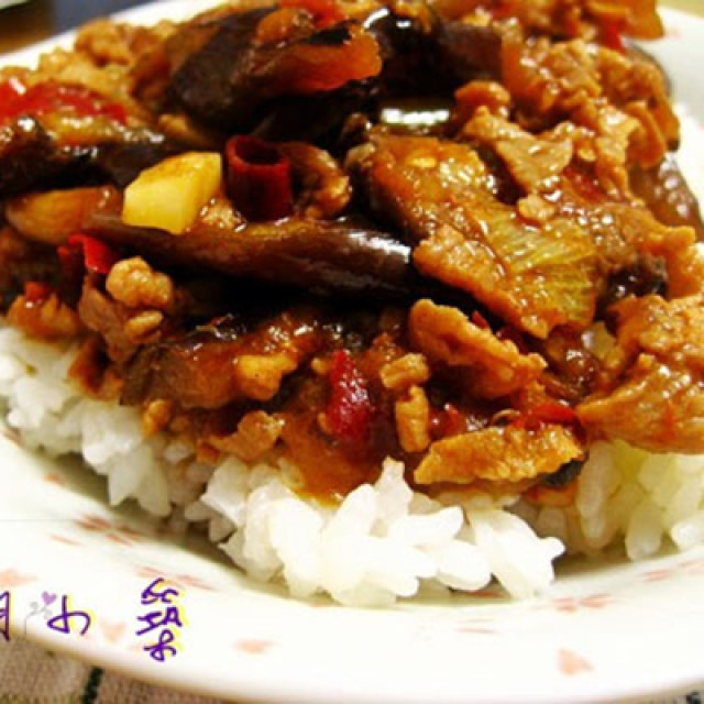 热菜——健康省油版鱼香茄子